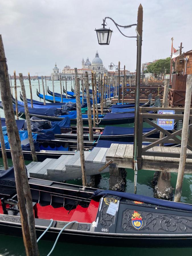Venice Venezia ,Ghetto,Biennale, Campo Maddalena מראה חיצוני תמונה