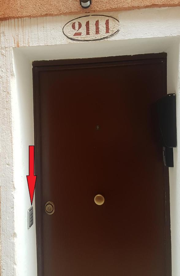 Venice Venezia ,Ghetto,Biennale, Campo Maddalena מראה חיצוני תמונה